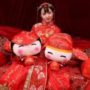 外甥结婚舅舅包多少钱?舅舅说给外甥的新婚祝贺词