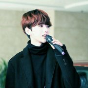 蔡徐坤为什么要吃药?蔡徐坤的手是对什么东西过敏