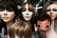 假发是用死人头发做的真的吗?死人头发为什么会变黑