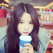 穆雅斓吴大伟分手了吗?穆雅斓家庭很好吗父母干什么的?