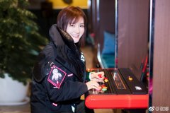 谢娜为什么叫喜娜、叶子?谢娜前男友有几个