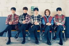 金明洙李成烈粉红事件回顾,李成烈家境如何?