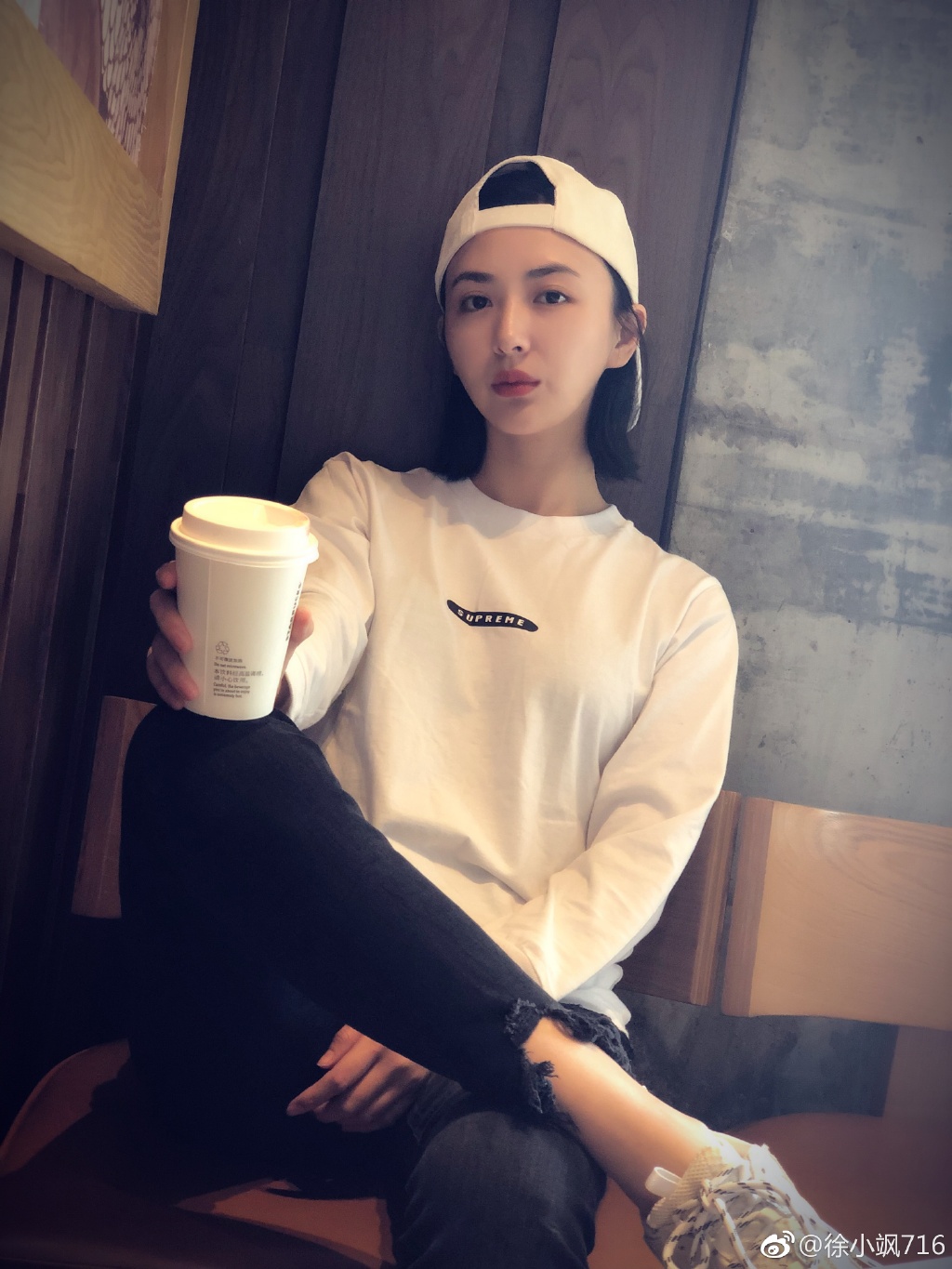 徐小飒和王鸥长相对比图,徐小飒有男朋友了吗