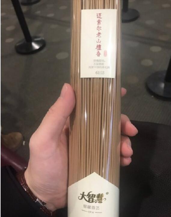 普通家用的礼佛香是多长的，礼佛的香讲究吗？(探索分享)