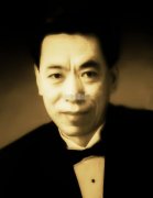 关贵敏现在在美国吗,他最新的近照图片