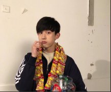 郭俊辰是北京电影学院哪一级的,他和邓伦有点像对比照