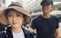 邓超为什么叫戏疯子、小灯,他的头发是真的白了还是染得