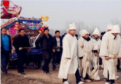 丧事摔盆为什么不能摔2次,摔盆还有什么讲究?