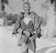 吃饭剩一口的人迷信说法前世是乞丐?吃饭留一口活到九十九是什么梗