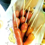 十根烤肠是什么梗?请你吃烤肠有什么含义