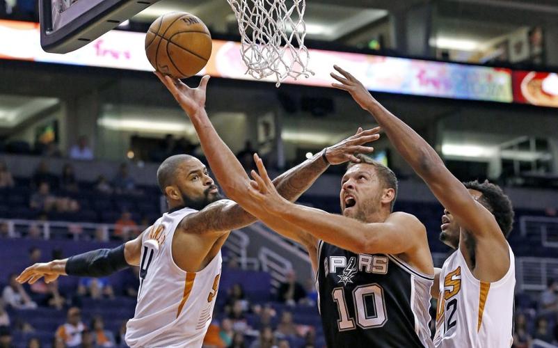 <strong>nba������Ƶֱ����(��ô��nbaֱ��)</strong>