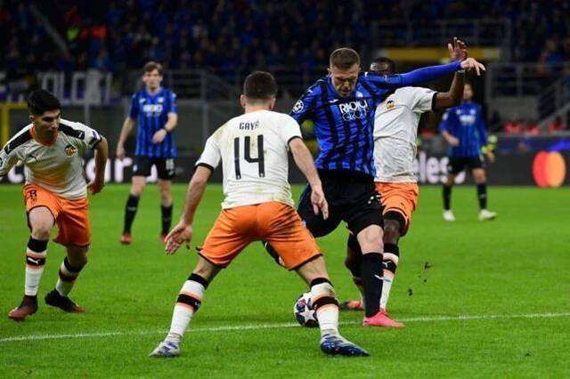 ��ױ������ֱ��ƽ̨����(�������vs������Ƶֱ��)