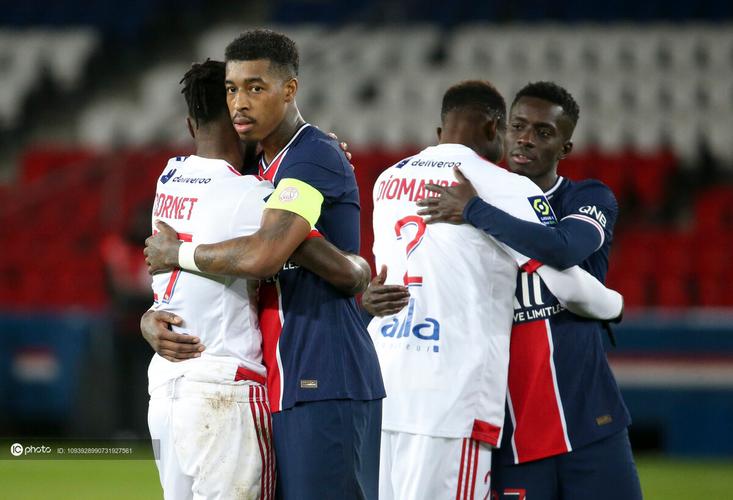 ﰺ״Ƶֱ(ֱﰺvs˹)