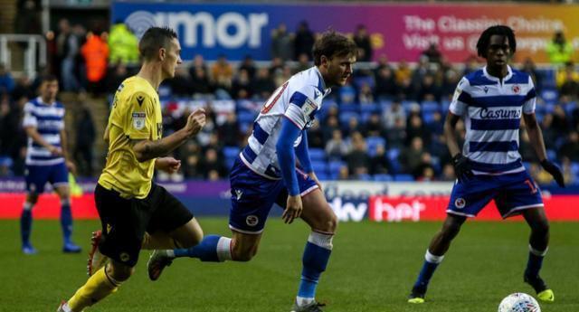 Ӣ˹vsױֱ(˹vsױÿ)