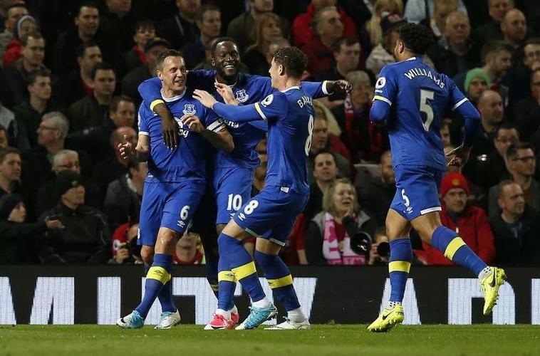 <strong>Ӣ׼(Ӣu21)</strong>