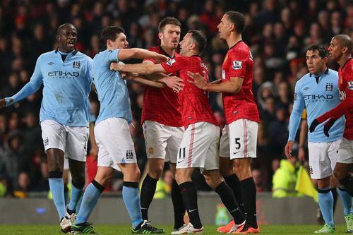 <strong>Ӣvs2022ֱ(ӢܱǶֱ)</strong>