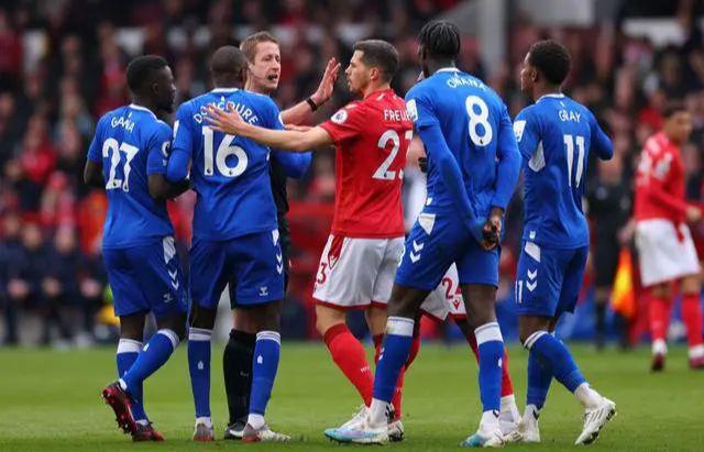 <strong>Ƶֱ￴(ֱѹۿ)</strong>