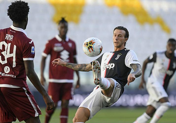 <strong>ֱ׵ı(ױֱ)</strong>