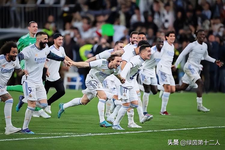 <strong>ֱ(ֱ)</strong>