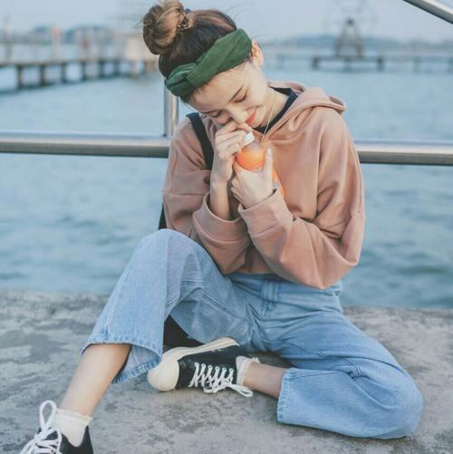 ¼ֱ׬ǮѧͷŮ(¼΢ͷ)